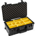 Peli Schutzkoffer 1535 AIR Case WD mit Einteiler, schwarz